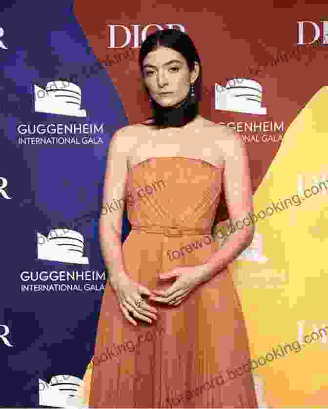 Lorde On The Red Carpet Lorde: Songstress With Style (Pop Culture Bios)